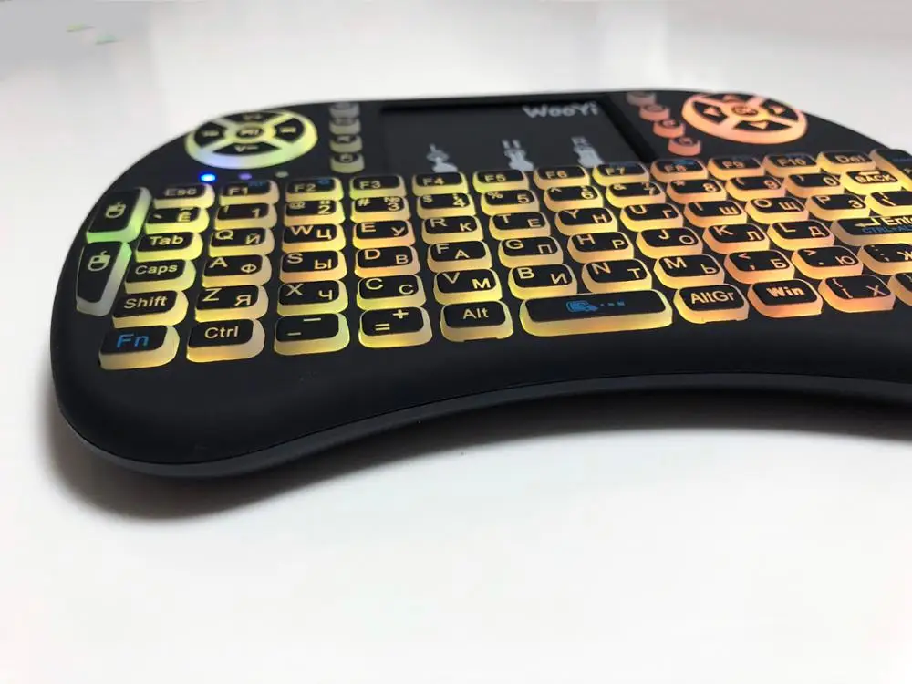 7 цветов с подсветкой Мини i8 Беспроводная клавиатура air mouse 2,4 ГГц русские буквы пульт дистанционного управления тачпад для Android TV Box Notebook