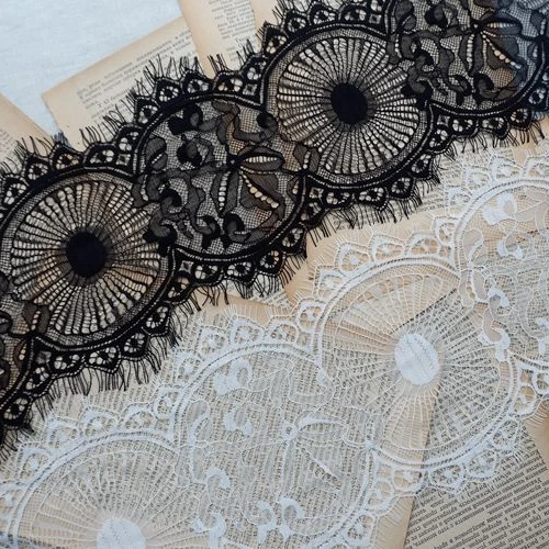 

Hollow round eyelashes lace wedding dress decoration home table flag material underwear stitching edge