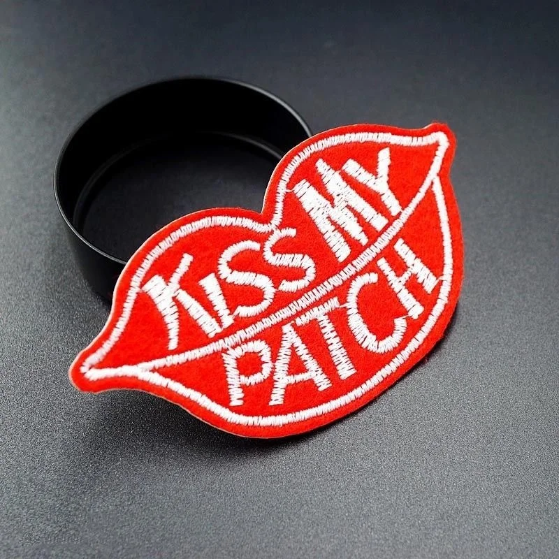 2 шт Поцелуй Мой патч значок губы секс рот вышитая аппликация ШИТЬЕ ПАТЧ одежда