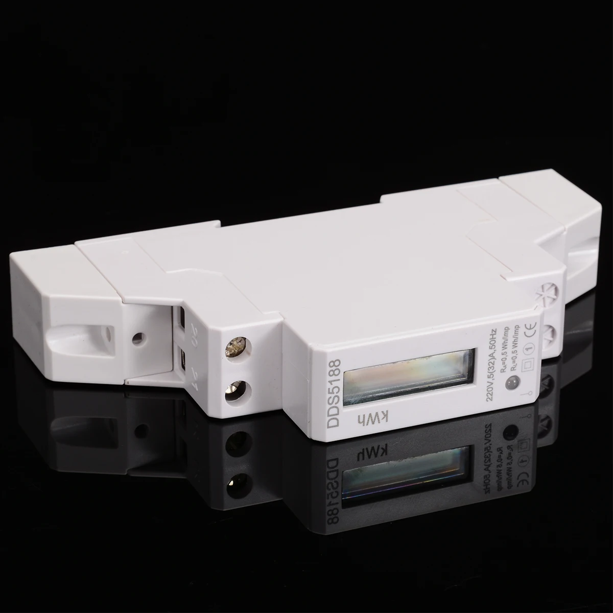

DDS5188 LCD 5(32)A 230V AC Single Phase Pole DIN-Rail Kilowatt Hour kwh Meter Energy Power Meter Digital LED Display