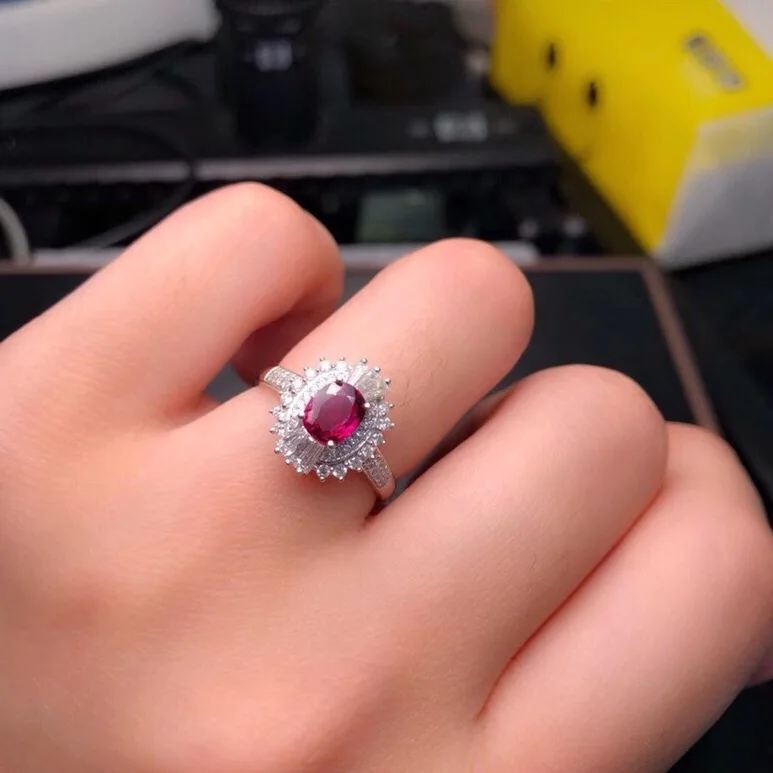 Ювелирные украшения из чистого золота 18 К Настоящее натуральное 0.9ct красное