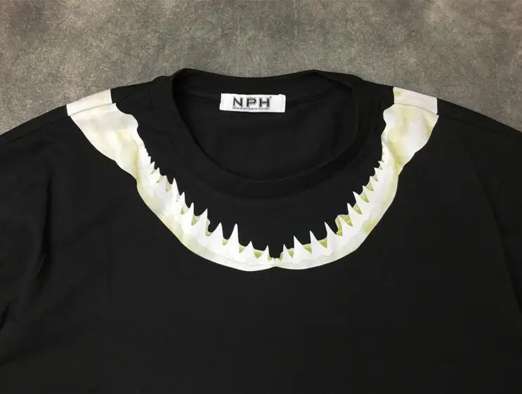 High New Novelty 19ss Men Shark teeth bones neck T Shirts T-Shirt Hip Hop Skateboard Parkour Street Cotton T-Shirts Tee Top C55 | Мужская