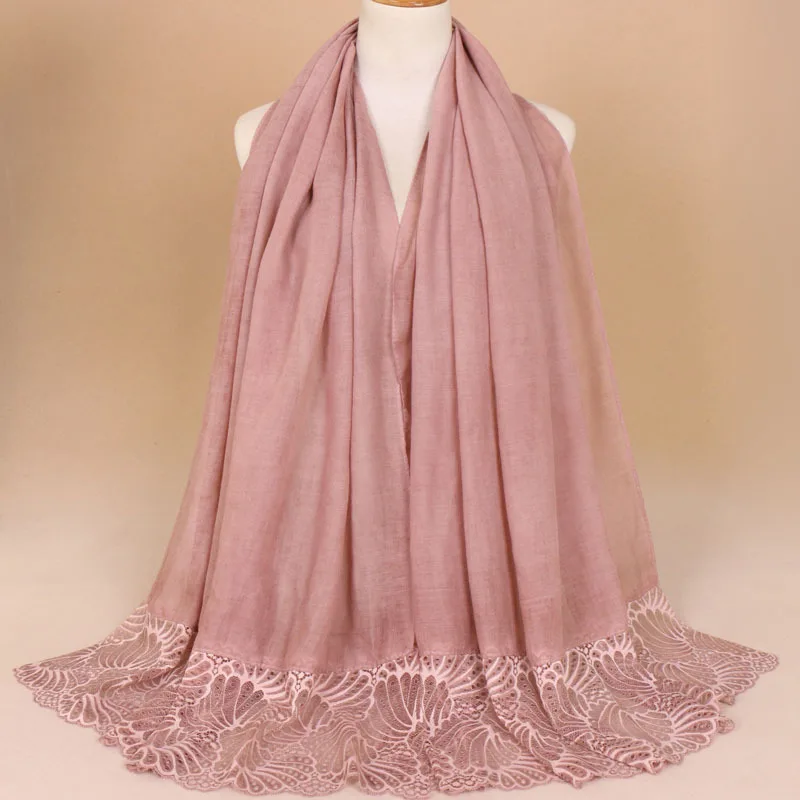 Light Purple Высококачественный Элегантный женский хлопковый шарф с цветочной вышивкой, кружевной Шелковый шарф для свадебной вечеринки, мусульманские хиджабы, шарфы YS431 - Цвет: Light Purple