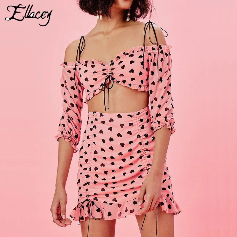Комплект из двух предметов Ellacey короткий топ и юбка с розовым сердечком рубашка