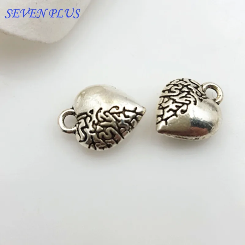 

High Quality 20 Pieces/Lot 10mm*15mm Antique Silver Plated Diy Metal Engraved Flower 3D Heart Charms For Jewelry Making