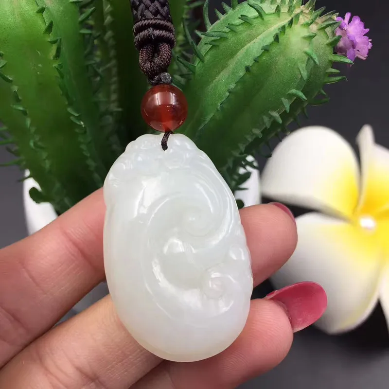 Natural Xinjiang Hetian jade white wishful pendant 25 * 40mm with certificate | Украшения и аксессуары