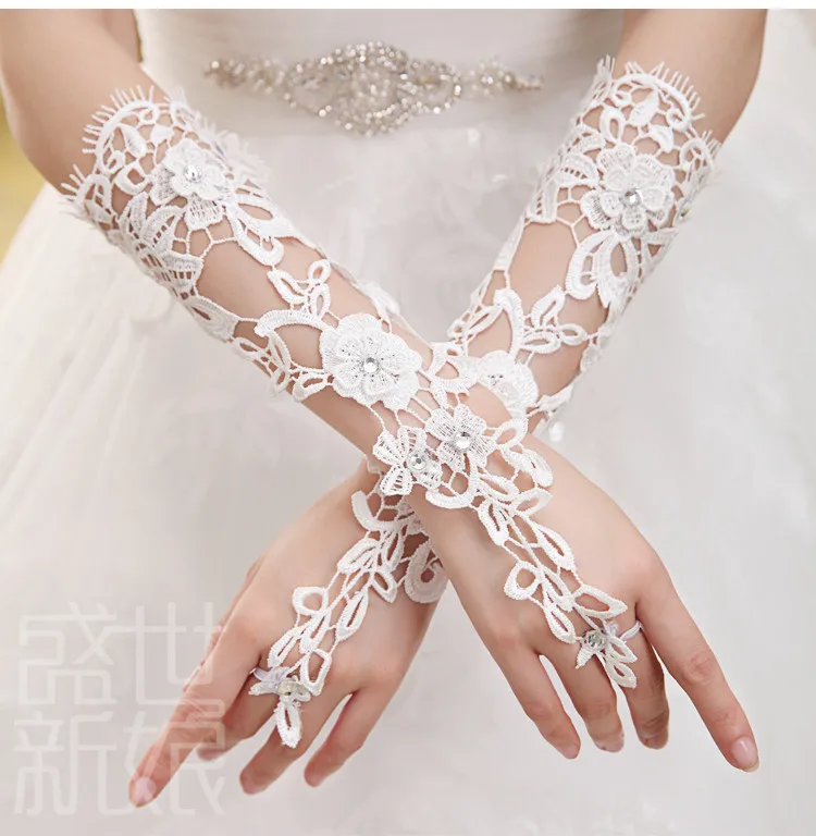 

Bridal Gloves Fabulous Lace Diamond Flower Glove Hollow Wedding Dress Accessories 2015 White Sexy Fingerless Gloves
