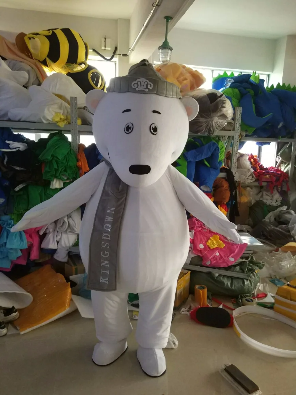 

white Polar bears Cartoon Character Costume cosplay mascot Custom Products for Halloween party event