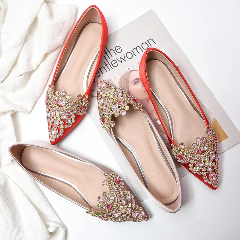 Свадебная обувь красные туфли на плоской подошве со стразами и острым носком
