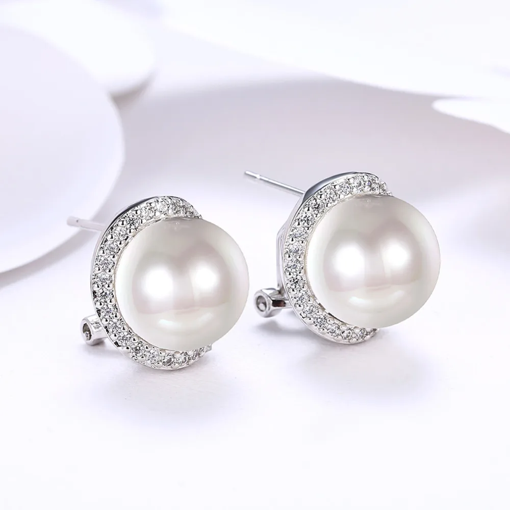LJ&ampOMR New Arrival Wholesale Fashion Gold Filled Jewelry Stud Earrings with Bright Pearl CZ for Women Brincos Gold/Silver Color |
