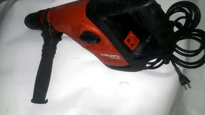 HILTI Hilti TE 50 Free output multifunction hammer / drill fourth gear features a big impact |