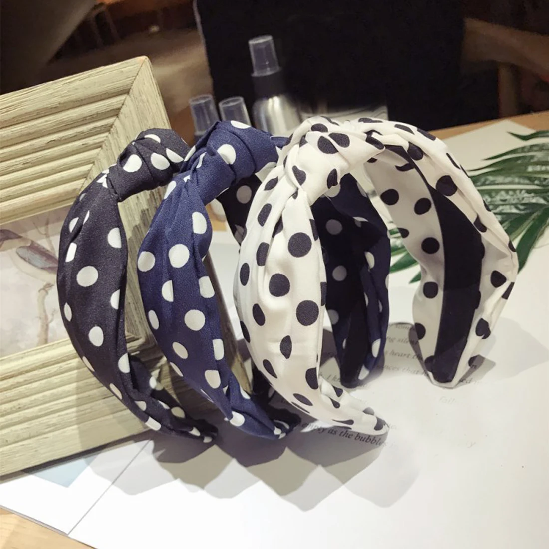 

Fashion Wave Point Cross Twist Wide Headband Turban Stretchy Hair Bands Women Girls Sweet Top Knotted Hair Hoop Hair Accessories