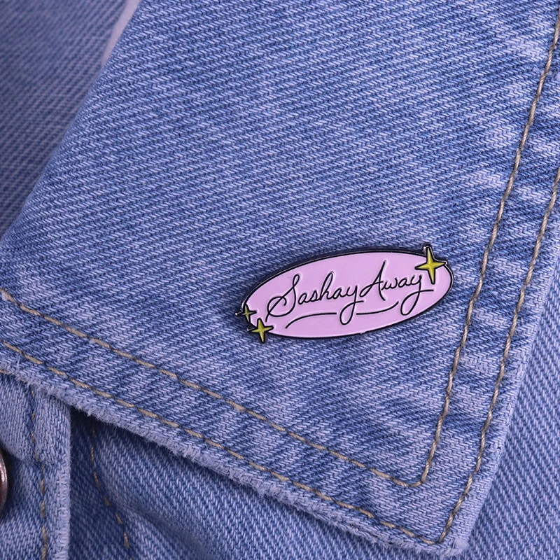 RuPaul's Drag racing Pin Sashay Away In A Manger Badge Рождественский праздничный подарок на