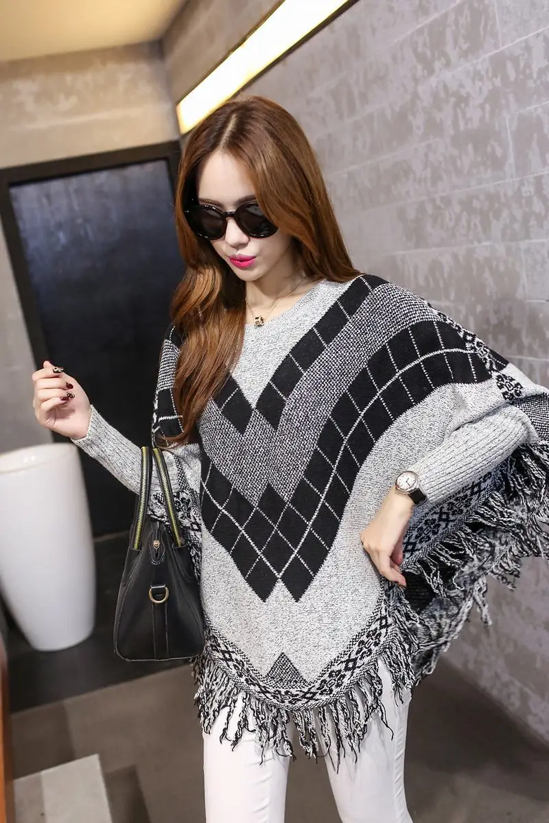 2016 Женский вязаный свитер Модный пуловер с рукавами летучая мышь и кисточками