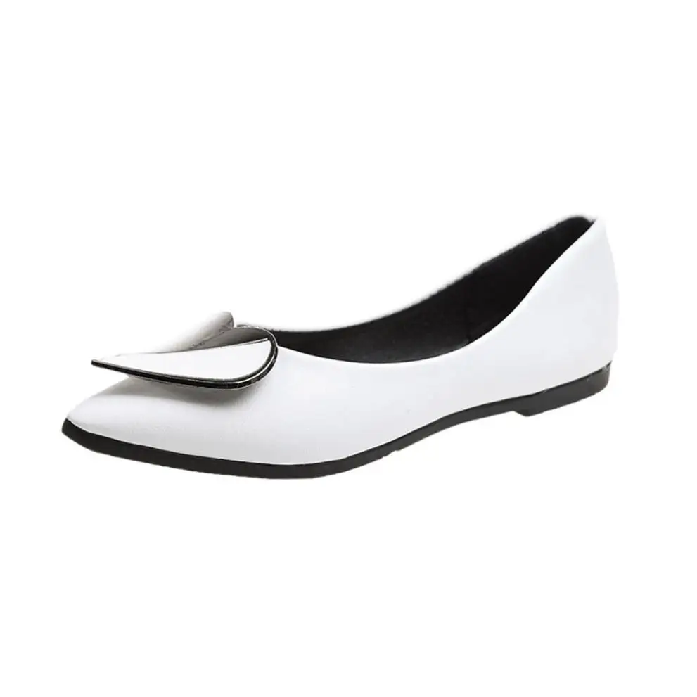 Женские удобные лоферы на плоской подошве мягкие туфли с острым носком