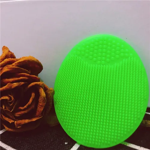 Green Мини силиконовый косметический моющий коврик для лица Отшелушивающий Угри Очищающая щетка для лица инструмент Мягкая глубокая очистка лица кисти - Цвет: Green