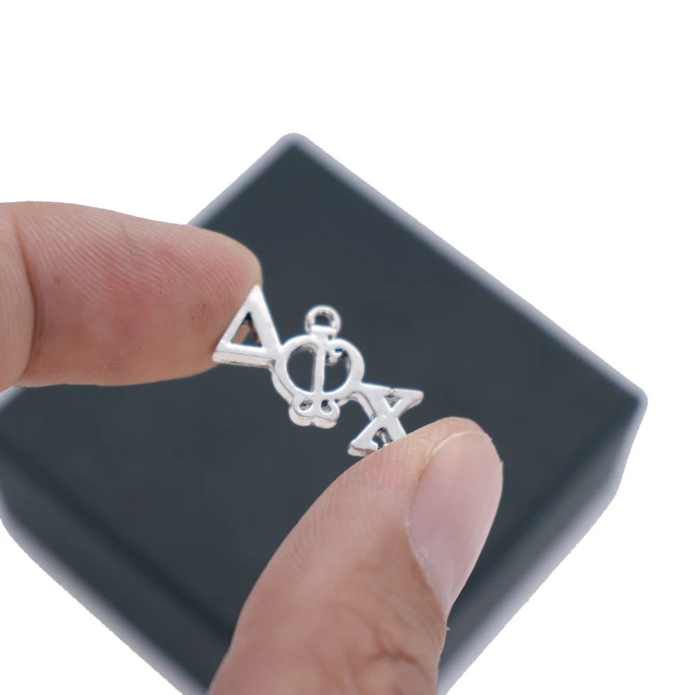 Металлический сплав цинка Delta Phi Chi Charms греческая буква Soroirty Подвеска для