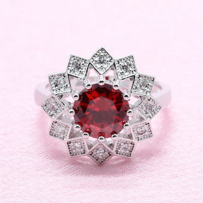 Женский ювелирный комплект из колье серёг кольца и браслета | Украшения