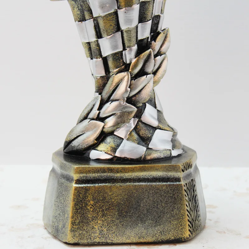 Золотой гоночный шлем высотой 20 см|trophy award|award trophygolden trophy |