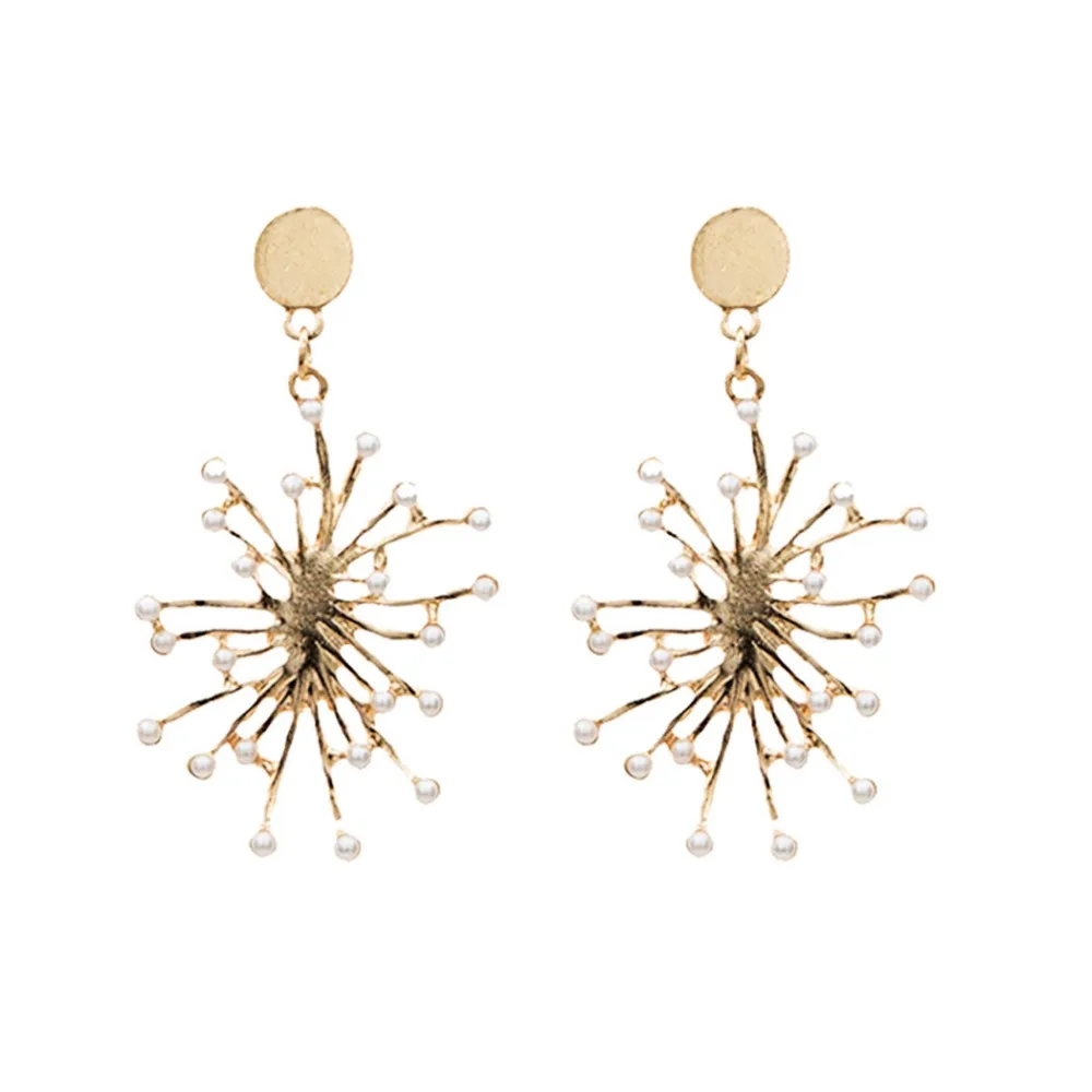 

Korean New Fashion Drop Earrings Irregular Flower Shape Pearl Earrings Personality Gold Dangle Earring Women Party Charm Jewelry