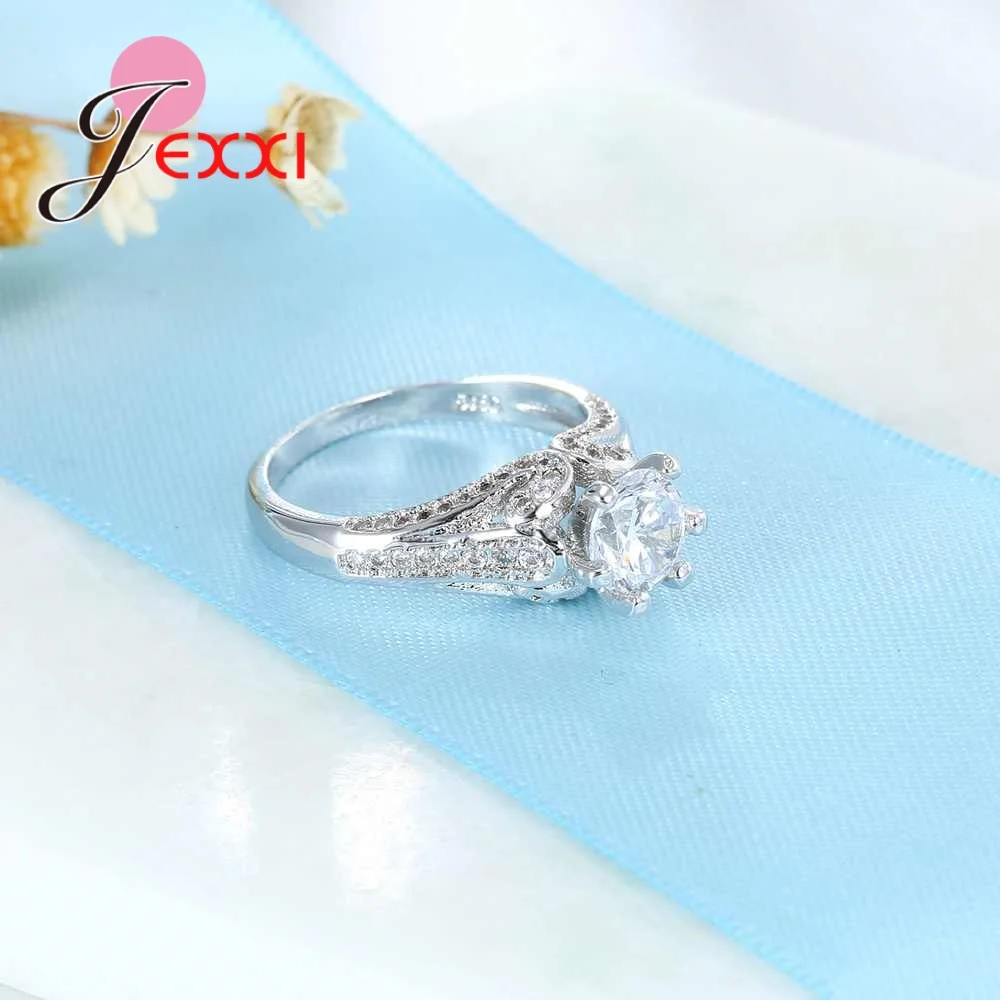 

Hot Sale Classic Real Pure 925 Sterling Silver Jewelry Crystal Cubic Zirconia Elegant Women Finger Rings Nice Gift