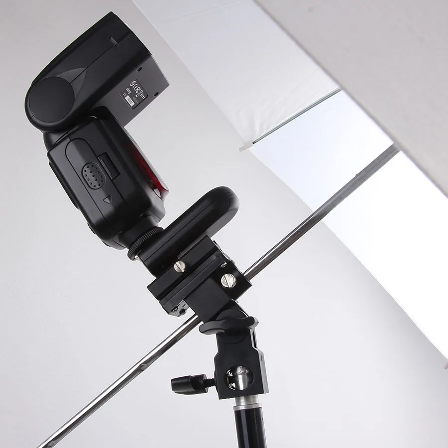 

Camera Flash Light Hot Shoe Adapter with Umbrella Hole Tripod Light Stand Bracket Holder Mount SB600 580EX YN560 Speedlite (B)
