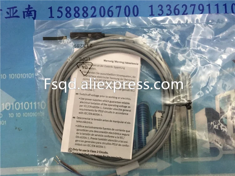 Магнитный переключатель FESTO SME 8M ZS 24V K 0.5 OE(543892) DS 2.5 OE (543862) switch switch switch magneticswitch 2
