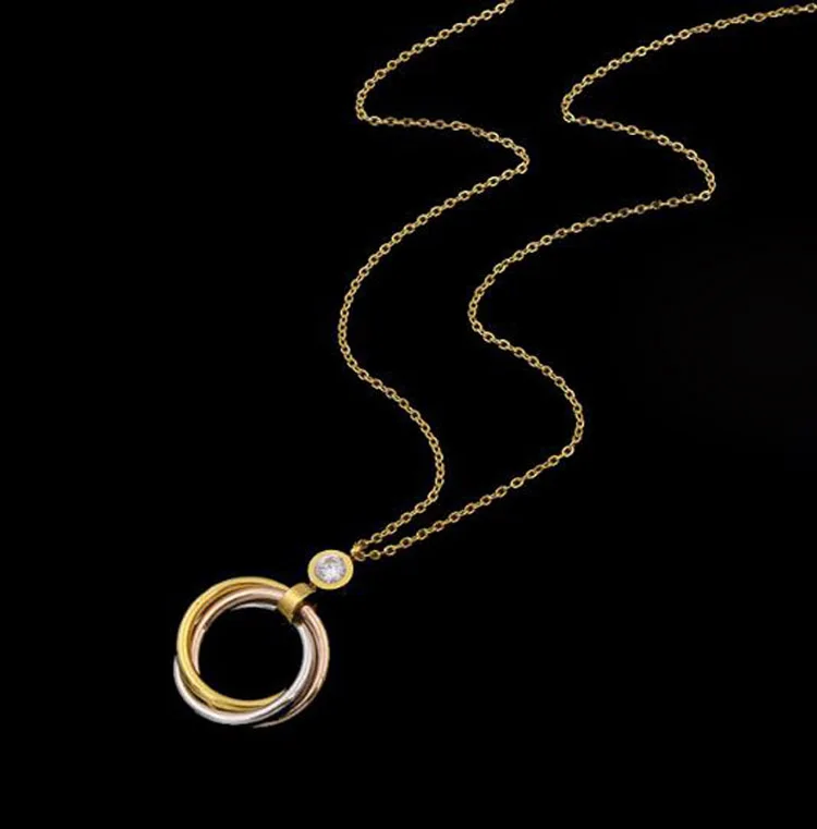 Оптовая продажа модное простое трехцветное стальное колье с инкрустацией C