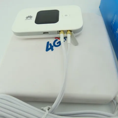 Huawei мобильный Wifi E5577s 321 большой аккумулятор (белый) + 35dbi с высоким коэффициентом