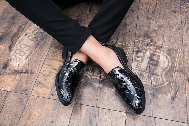 Genuine Patent Leather Men's Dress Shoes Printed Gradient Moccasin Gommino Low Heel Smart Casual Driving Height Increasing | Обувь