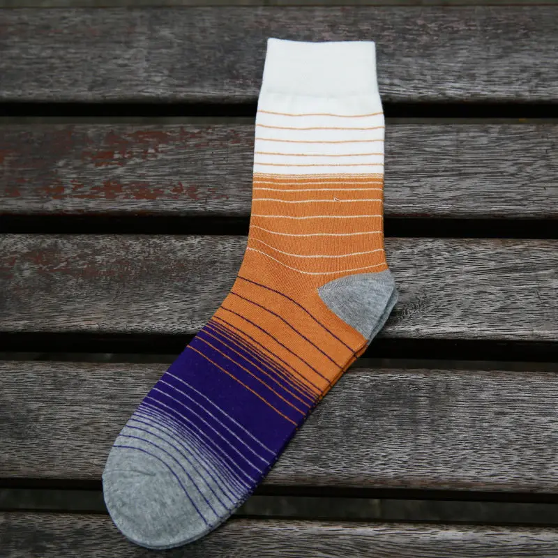 

EUR40-45 2017 autumn winter men fashion stripes patterns long cotton socks male high socks 5pairs/lot