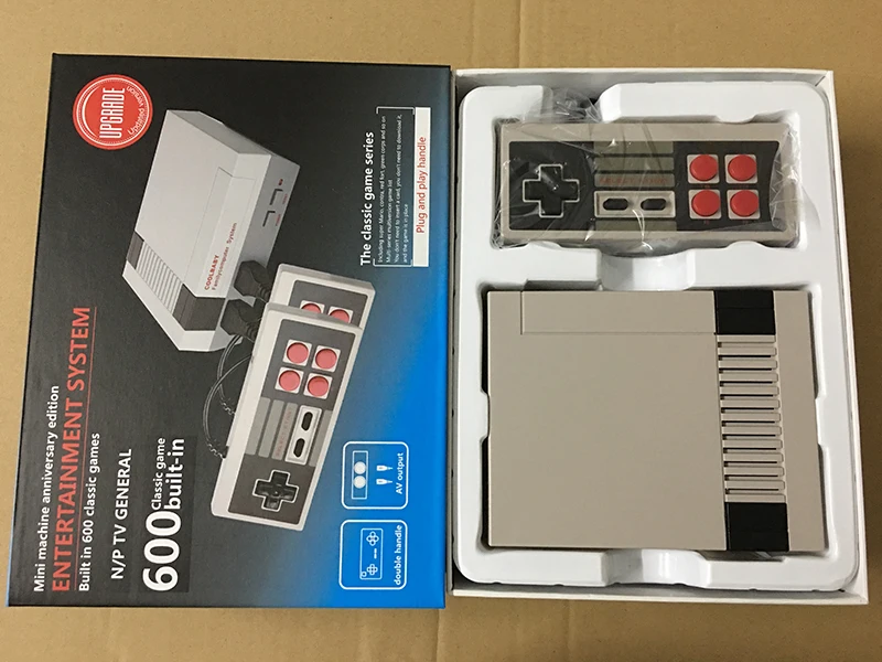 100 шт. мини ТВ Ручной игровой консоли для игр nes встроенный 600 с двойной геймпад PAL и