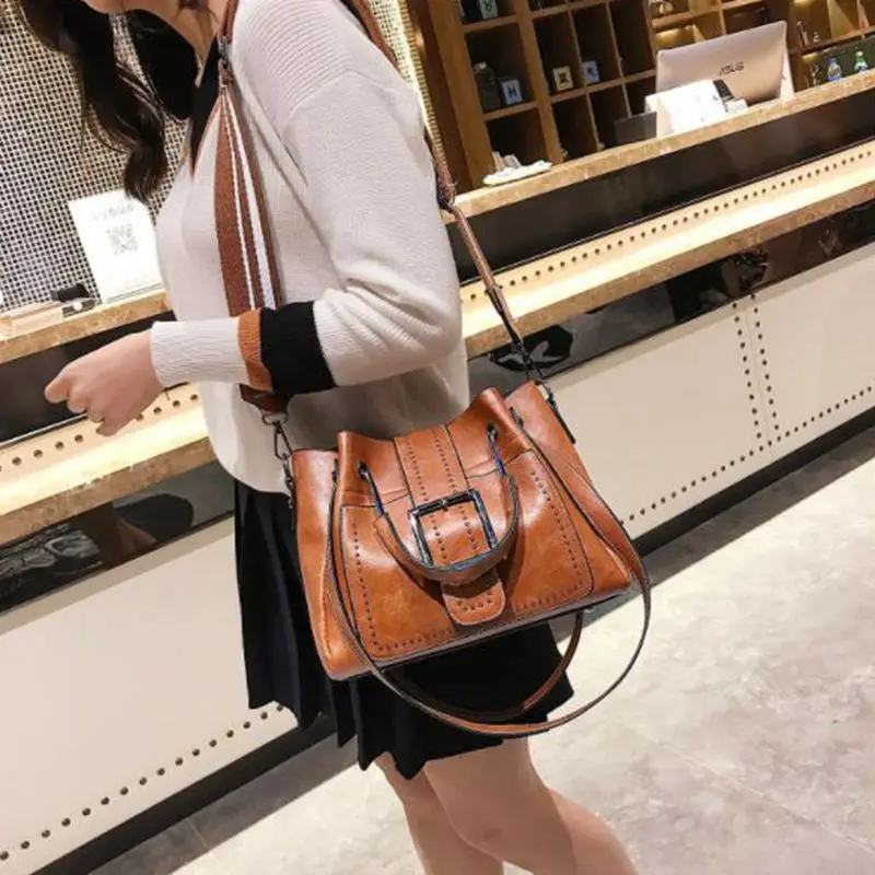 

Women 2020 New Fashion PU Leather Handbags Crossbody Bag For Women Vintage Bucket Shoulder Bag Ladies Handbag FC-174