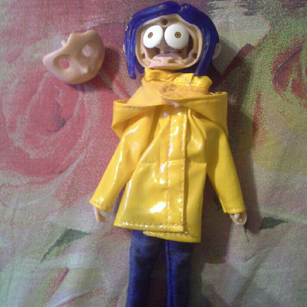 Фигурка куклы Neca Coraline в полоску рубашка свитер дождевик секретная дверь y la Puerta