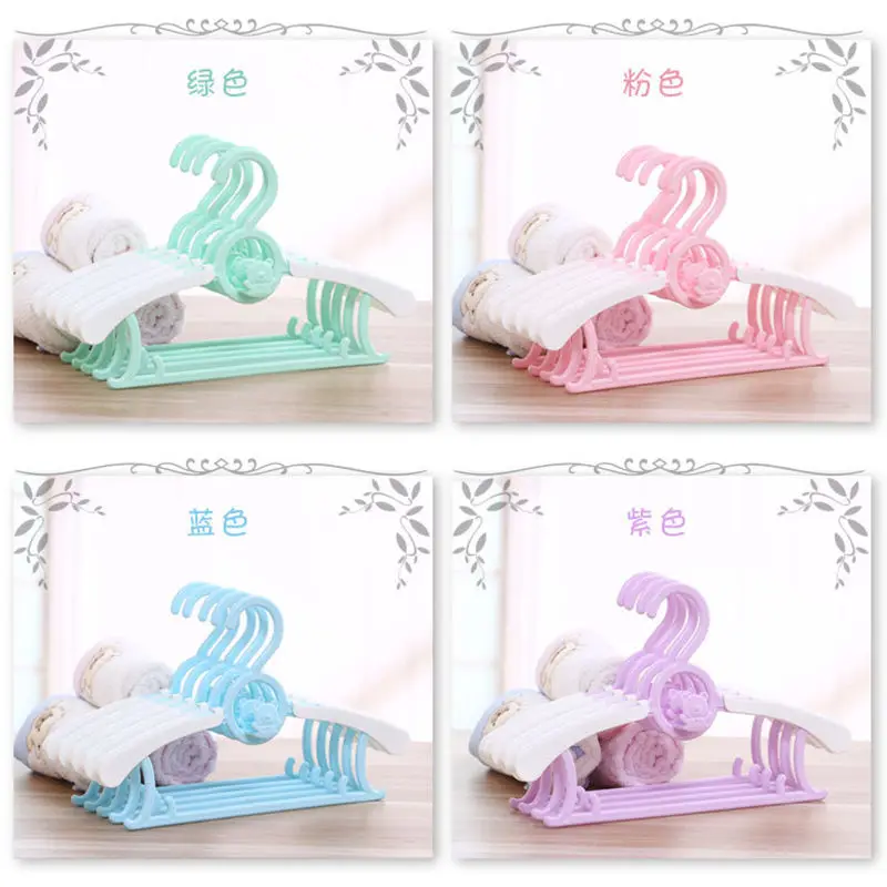 

4/10pcs Durable Newborn Baby Clothes Hangers Telescopic Clothes Cute Cartoon Children's Hangers Kid Clothes Racks Plastic Hanger