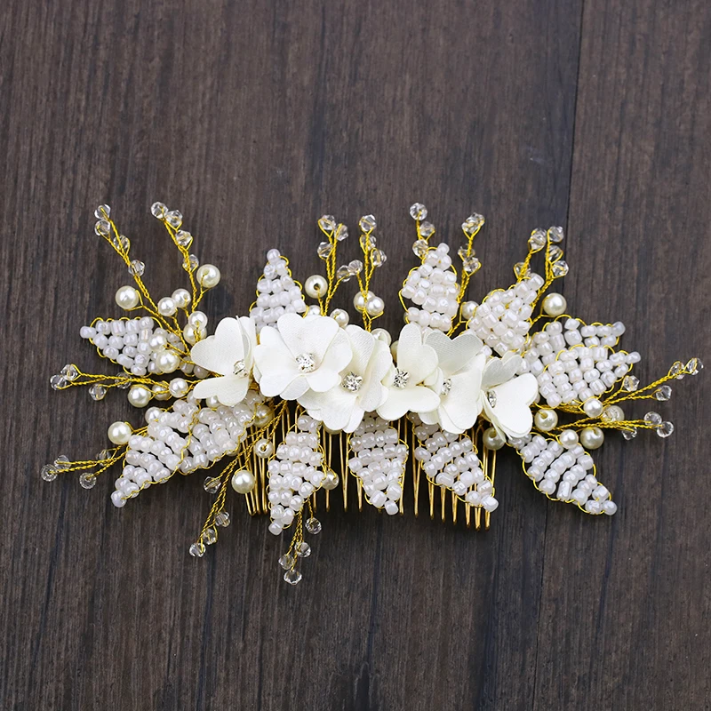 

White Imitation Pearls Embellishment Wedding Dress Floral Accessories Bridal hair Comb Accessories