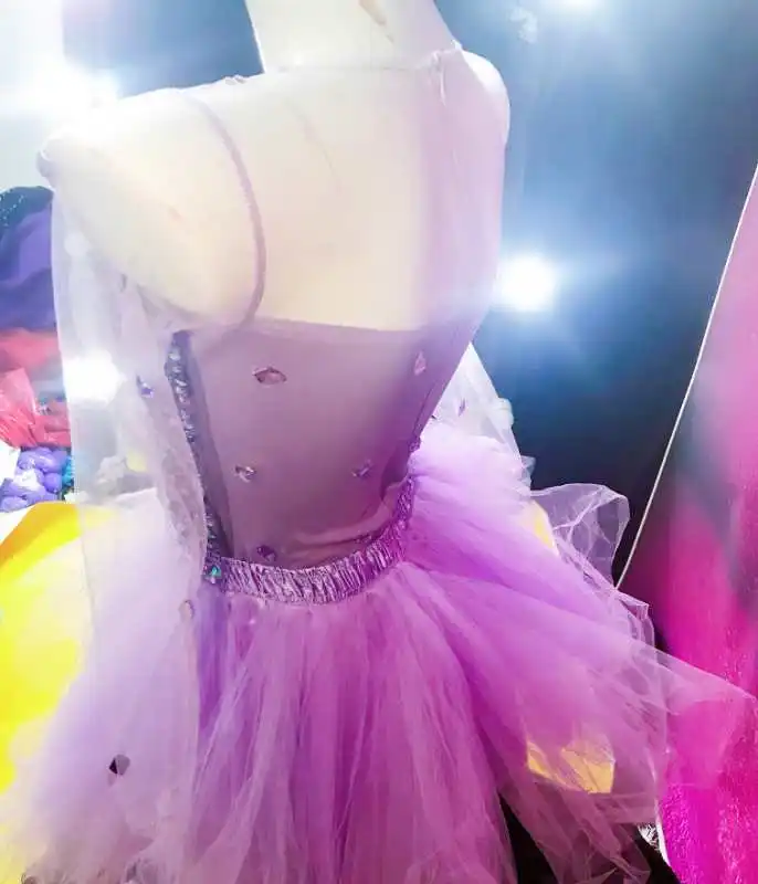 Новинка 2019 модное женское платье-баллон фиолетовые стразы одежда для певицы