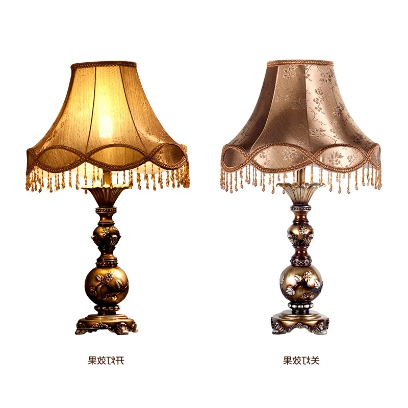 

LED table lamp European bedroom bed bed retro study room living room fabric luxury wedding room bedside cabinet lights CL