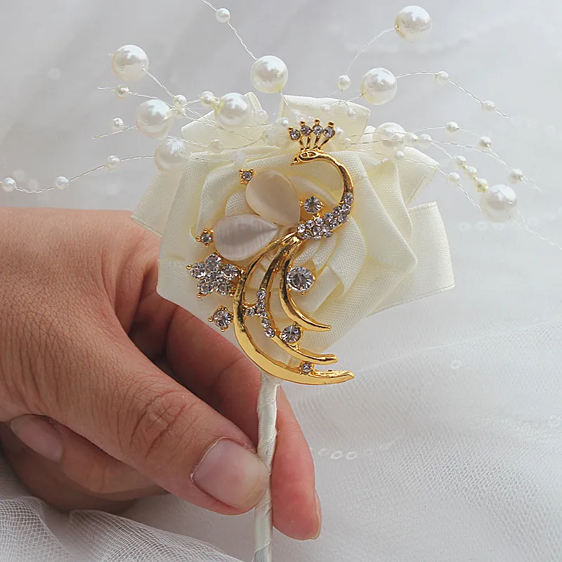 Цельнокроеное платье свадебный костюм бутоньерка жених Выходные туфли на