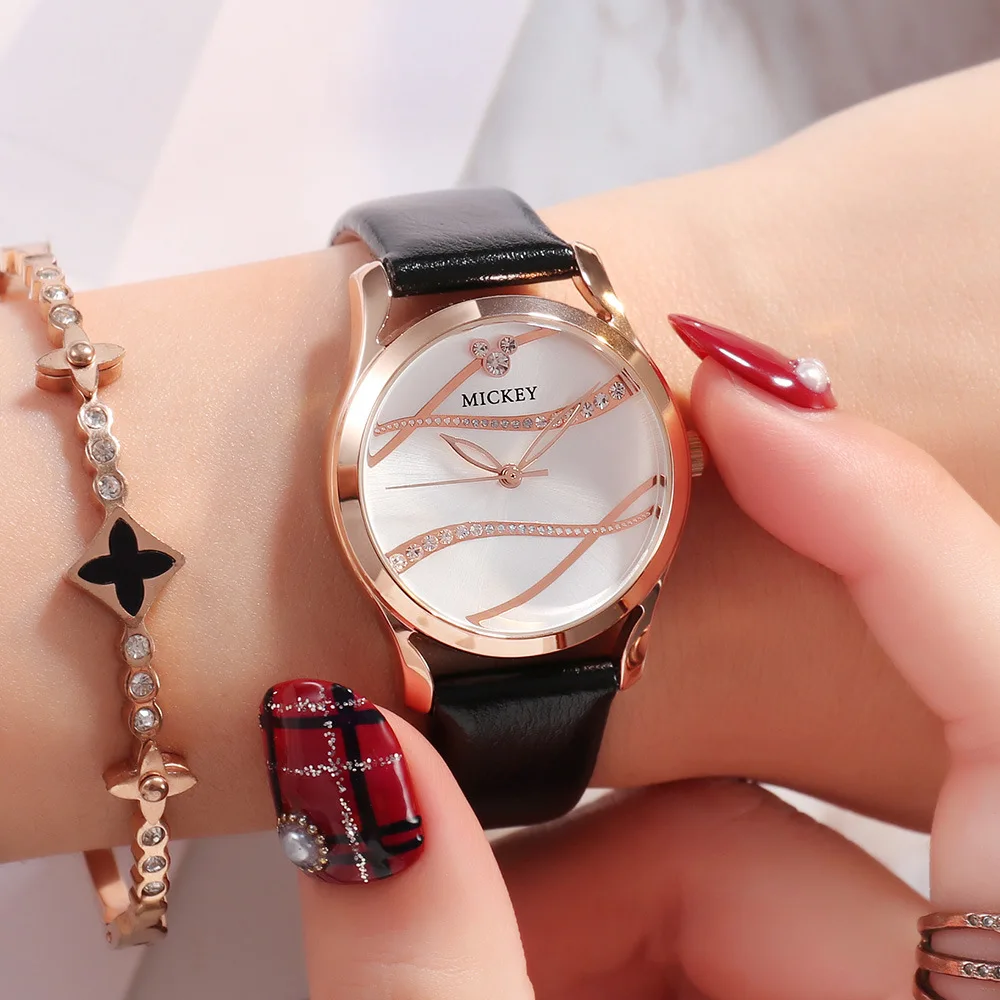 Бренд Disney женские наручные часы с Микки Маусом кварцевые из натуральной кожи