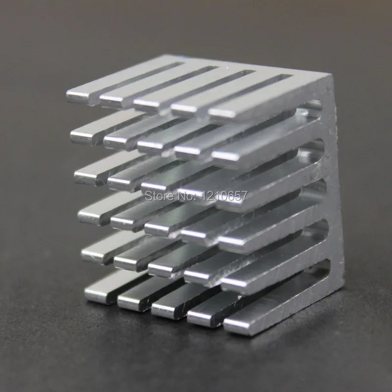 20 шт. в партии радиатор Silvr 20x20x15 мм фрезерный IC Радиатор алюминиевое охлаждающее