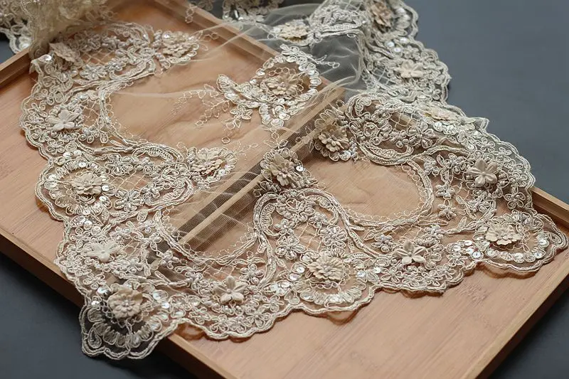 Бесплатная доставка 3D цветок Роскошная бисерная кружевная скатерть ручной