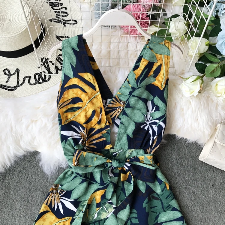 Пляжный Boho короткий женский летний комбинезон с открытой спиной и v-образным вырезом без рукавов комбинезон корейский цветочный принт плюс размер женский комбинезон