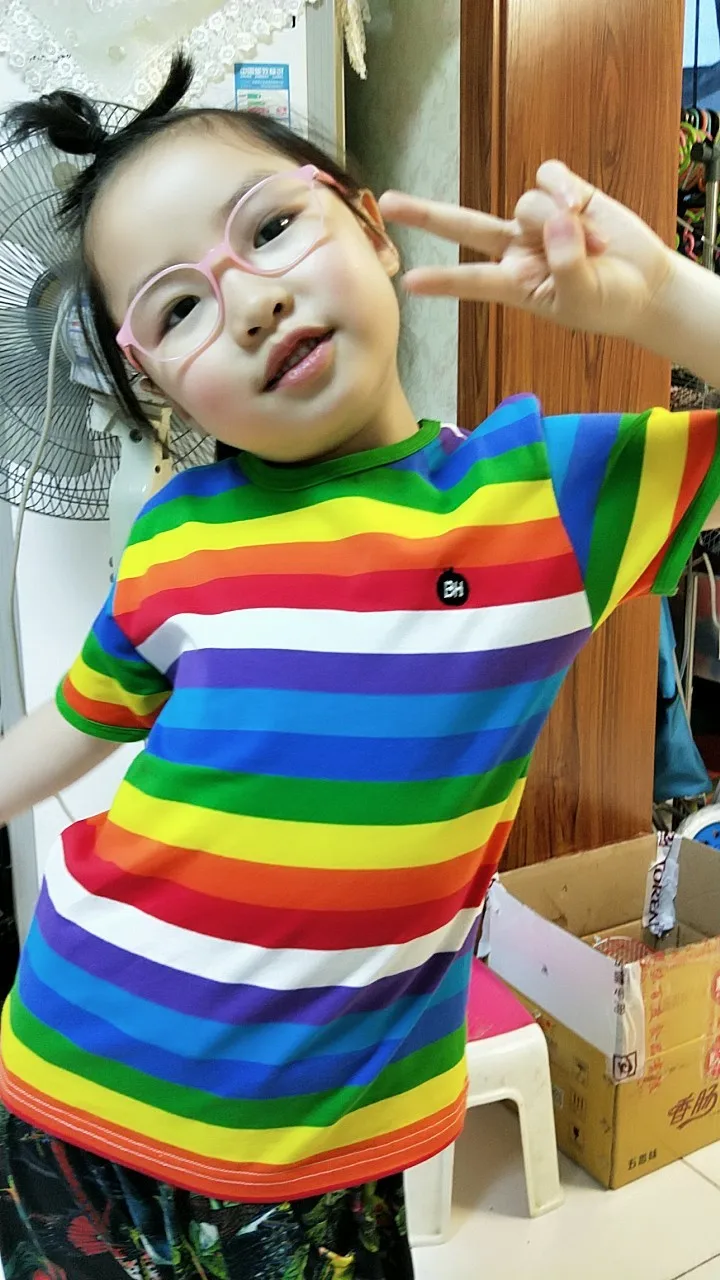Летняя детская одежда для мальчиков 2, 3, 4, 6, 8, 10 лет, Детская футболка с короткими рукавами в разноцветную радужную полоску для маленьких мальчиков и девочек