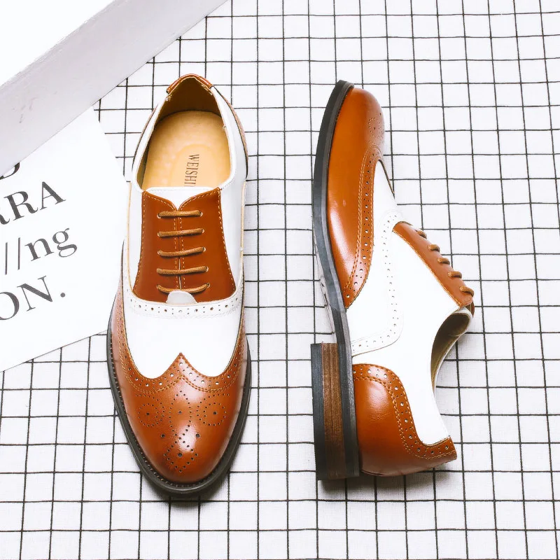 2019 Mens Carved Oxfords Vintage Flats Shoes soft Leather Black White Formal Italian Craftwork Spectator | Обувь