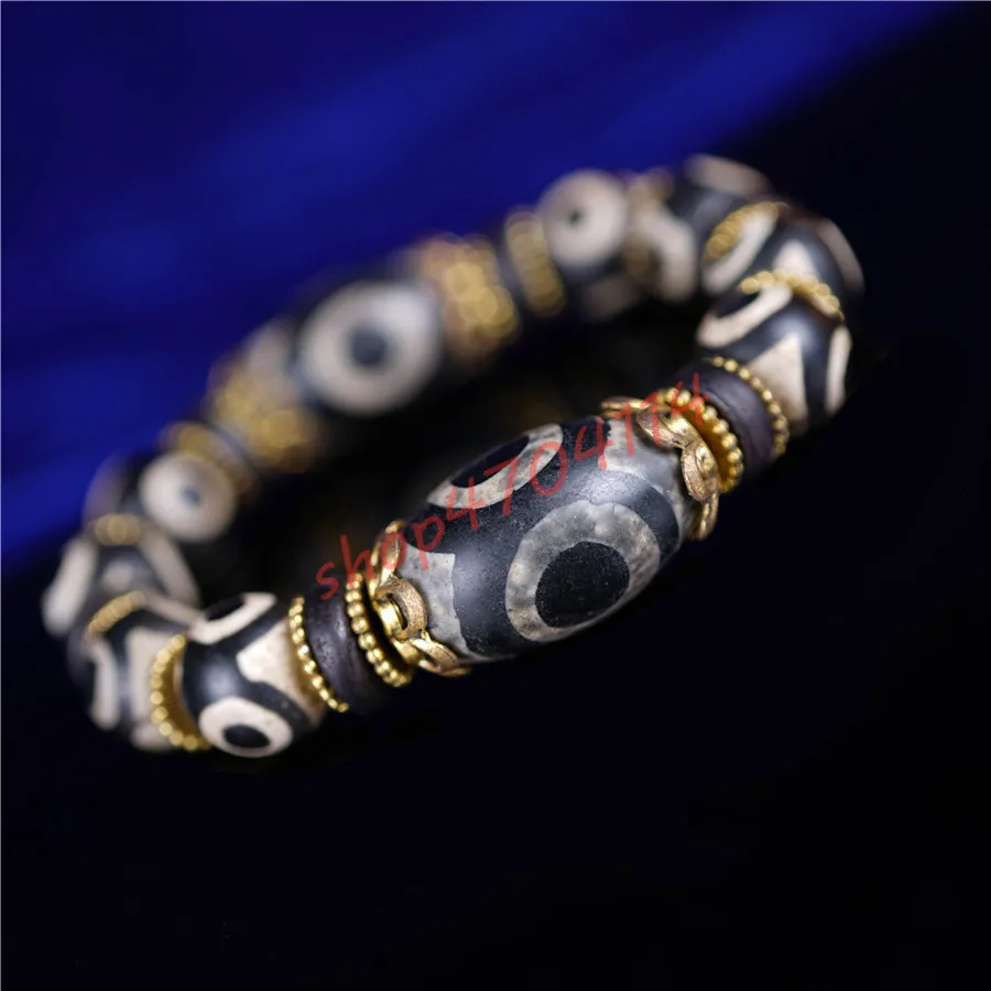 

Natural agate firing, three-eye Diamond Beads hand string, Tibetan style national style jewelry, exquisite handicraft jewelry