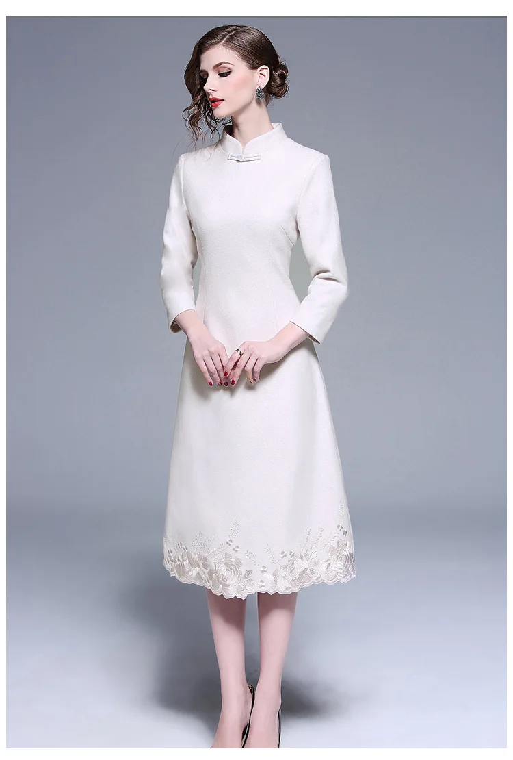 

New Winter Chinese retro style high-end flower embroidered slim long-section Pan bucket woolen cheongsam dress for women/girls