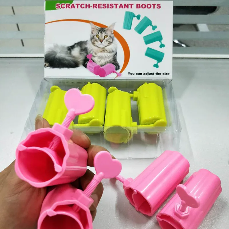 

Creative new cat anti-shoes adjustable size anti-cat scratching gloves foot cleaning pet cleaning supplies
