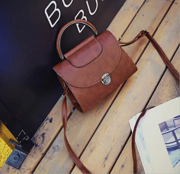 Новая мода Для женщин Сумки Лето Курьерские сумки клапаном леди Crossbody на плечо