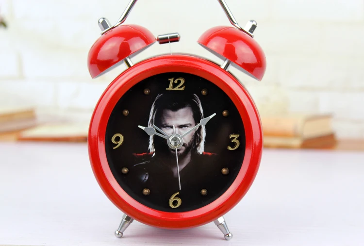 Мода творческой 3D стереоскопический фильм герой тор металл цифровой будильники